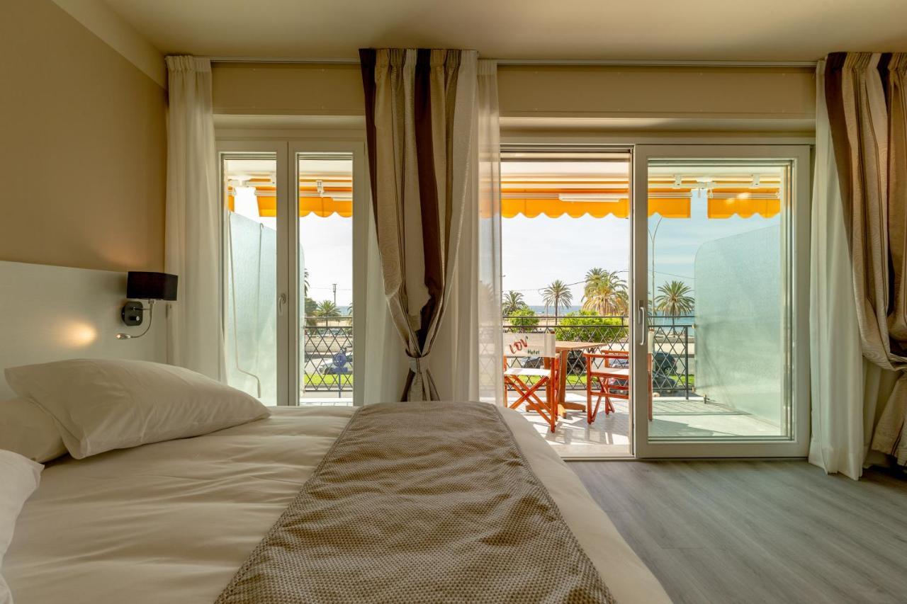La Dolce Vita Hotel Ментона Екстериор снимка
